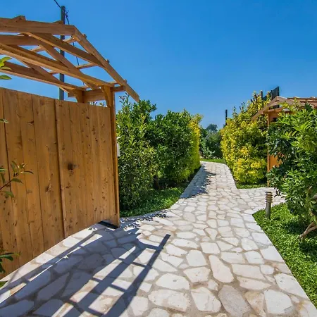 Volans Villa